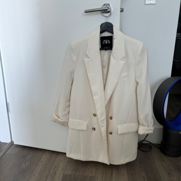 Zara Oversized Blazer - Picture 3 of 7